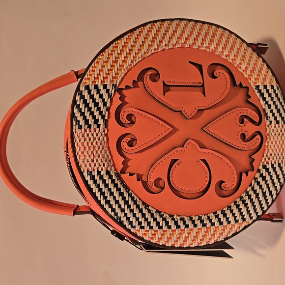 Christian Lacroix Nora Shoulder Bag Sherbet Rafia-Coral 8"Diameter X W-3" - Picture 1 of 13